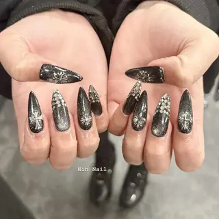 ネイル HIN NAILのネイルデザイン
