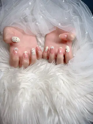 ネイル &ME Momoのネイルデザイン