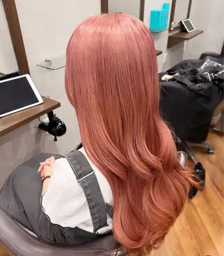 ロング カラー 𝗋𝗂𝗌𝖺 ୨୧⟡.·のヘアスタイル