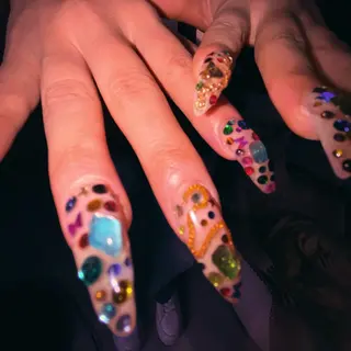 ネイル 🪐富島彩夏 /海外nail🪐のネイルデザイン