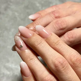 ネイル Elio所属・Elio 国泰寺のネイルデザイン