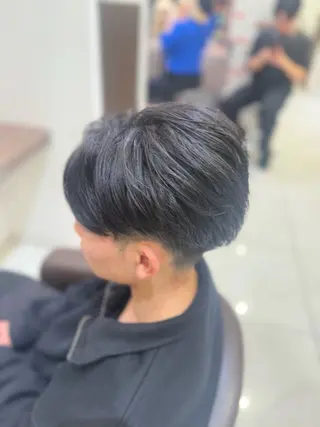 ショート メンズ 🕯コバ/レイヤー/ 美髪縮毛🕯のヘアスタイル