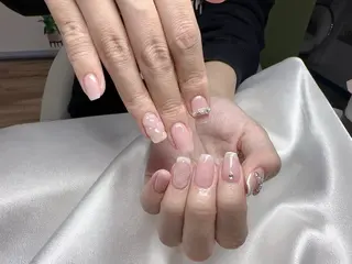 ネイル Ui_Amor (パラジェル)のネイルデザイン