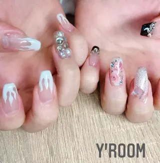 ネイル YUKA （ネイリスト）のネイルデザイン