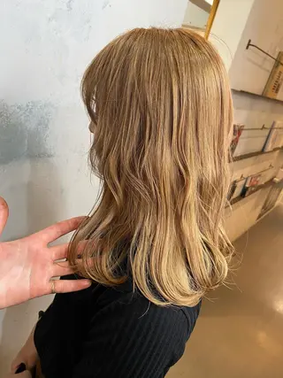 セミロング カラー 🍑艶髪✖️暖色系 ✨momoka🍑のヘアスタイル