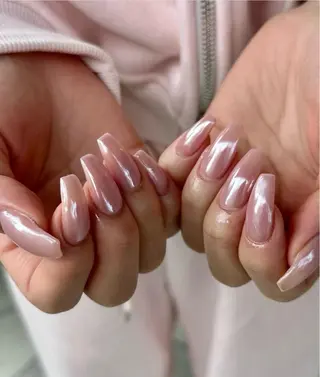 ネイル nalu🐚 京橋｜Rommyのネイルデザイン