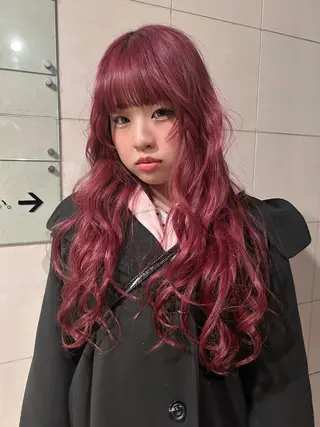 ロング カラー 🐩🎶ルリ/ ハイトーン🍓🪩のヘアスタイル