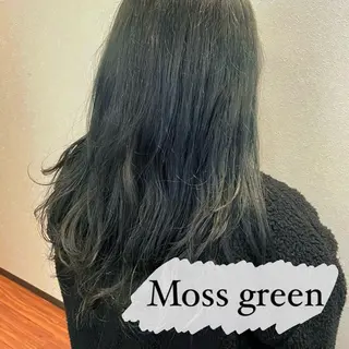 ロング カラー ヘアアレンジ ミルクティーベージュ 暖色カラー/池田麻帆のヘアスタイル