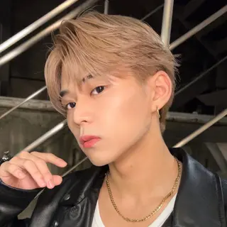 ショート カラー メンズ 岡田大志🇰🇷 中/韓メンズヘアのヘアスタイル