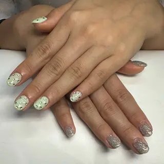 ネイル WOLTOKYO渋谷 yunaのネイルデザイン