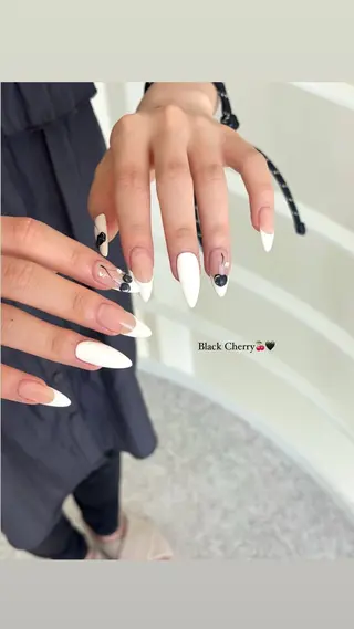 ネイル Maede Kanaのネイルデザイン