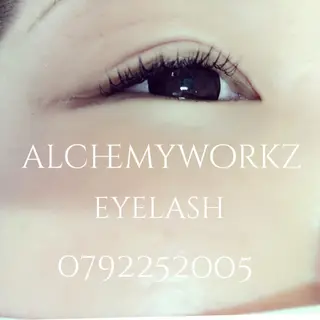 マツエク・マツパ alchemy workzの眉毛・アイブロウイメージ