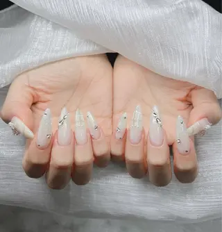 ネイル Lee Nails チップ長さだし専門店のネイルデザイン