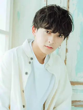 ミディアム カラー パーマ メンズ 【公式】amble luxe池袋東口🩷のヘアスタイル