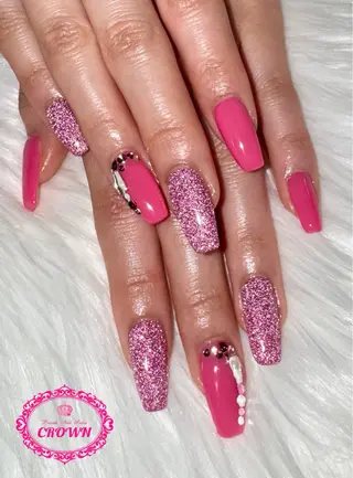 ネイル CROWN プライベートサロンのネイルデザイン