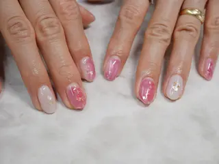 ネイル Nailsalon Graciasのネイルデザイン