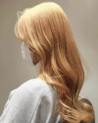 ロング カラー quiora所属・前川 明日美のヘアスタイル