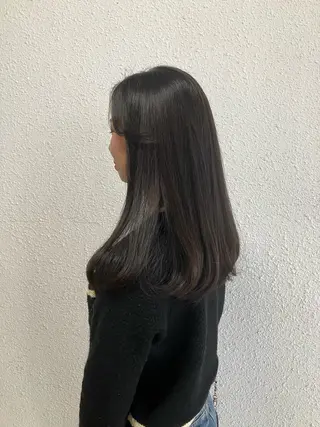 セミロング 平松 里穗のヘアスタイル