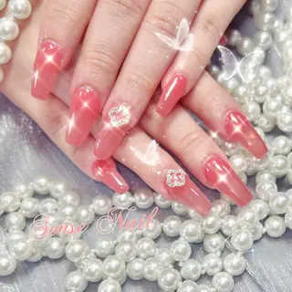 ネイル Niiy 🍫のネイルデザイン