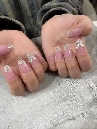 ネイル 東 千夏のネイルデザイン