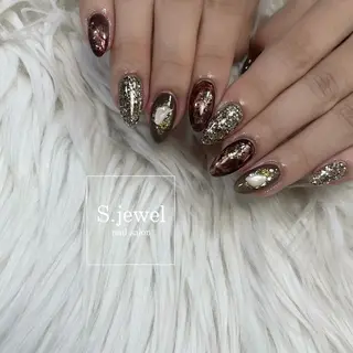 ネイル S♡JEWEL所属・S. JEWELのネイルデザイン