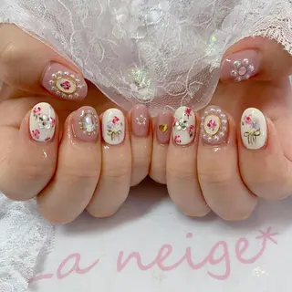 ネイル La neige* yuki 🥯🍑のネイルデザイン