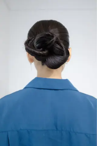 ロング ヘアアレンジ 🦠デザインカラー/ 魚瀬あおい🦠のヘアスタイル