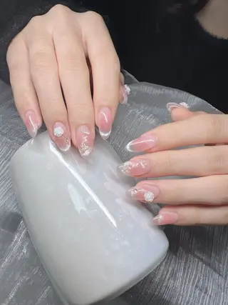 ネイル Lee Nailsのネイルデザイン