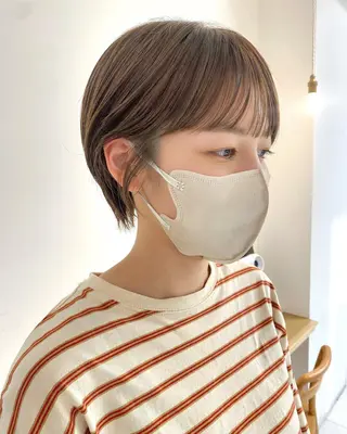 ショート カラー 安永 涼のヘアスタイル