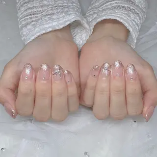 ネイル Momo🍑 【パラジェル取扱店】のネイルデザイン