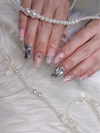 ネイル 🎀 yveilのネイルデザイン