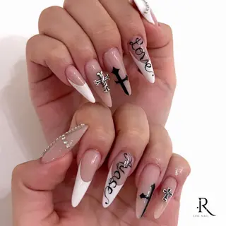 ネイル 美フォルム✨ CRG　RURIのネイルデザイン