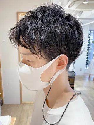 ショート パーマ メンズ 🤎ベージュカラー 🐶メンズパーマのヘアスタイル