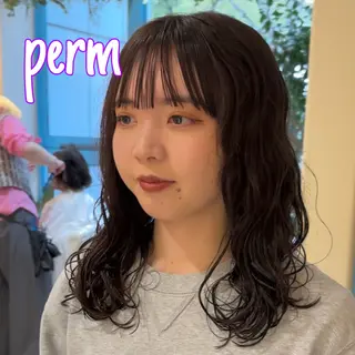 ミディアム パーマ CYAN.栄店所属・パーマ/髪質改善 【榎本千夏】のヘアスタイル