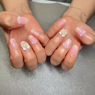 ネイル うにゃねいる🌷 Mayaのネイルデザイン