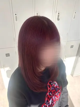 ミディアム カラー 武田 唯来のヘアスタイル