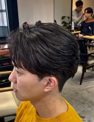 ショート 川副/シャドウ/ 波巻き/メンズパーマのヘアスタイル