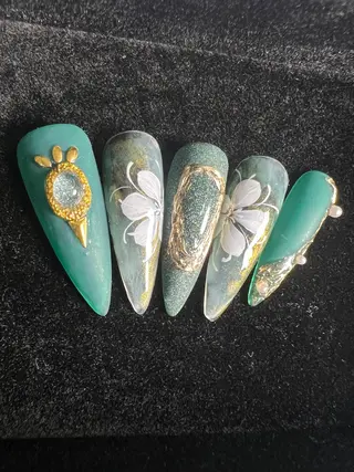 ネイル T&B ネイル渋谷店のネイルデザイン