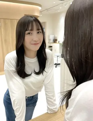 カラー kokoro/ 艶カラーのヘアスタイル