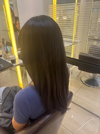 セミロング カラー コトハ🌵 モデルさま募集中⭐︎のヘアスタイル