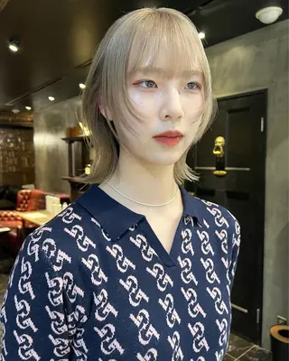 ミディアム カラー haco＋所属・圧倒的デザイン力 店長🎨RENAのヘアスタイル