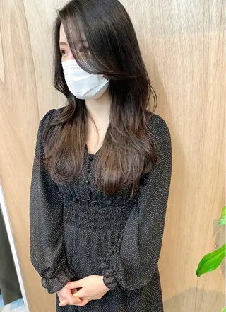 ロング カラー 樫原裕二/レイヤー カット/透明感カラーのヘアスタイル