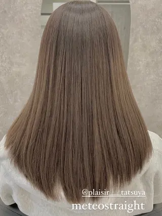 セミロング 佐々木 達也のヘアスタイル