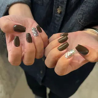 ネイル MORE-NAIL所属・Miki. MORE -NAILのネイルデザイン