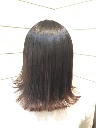 ミディアム カラー 鍵山 千秋のヘアスタイル