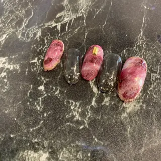 ネイル マルサンカクシカク所属・○△□ 守口市のネイルデザイン