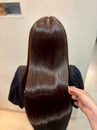 ロング 岩岡 つなみのヘアスタイル