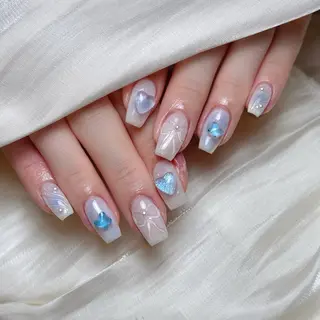ネイル Maggie Nail🦩のネイルデザイン