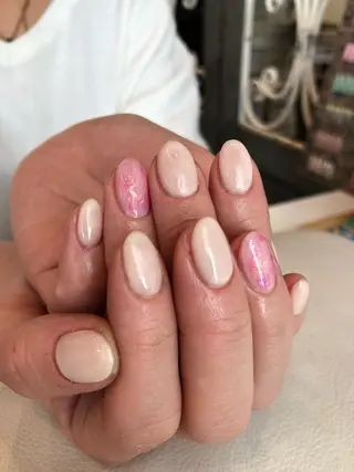 ネイル 【デザイナー】田中 美生のヘアスタイル