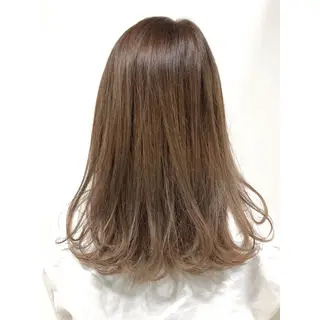 ミディアム カラー KIZU 髪質改善 怪談を語る美容師のヘアスタイル